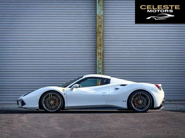 FERRARI 488 Spider 2016 — photo 3 sur 8
