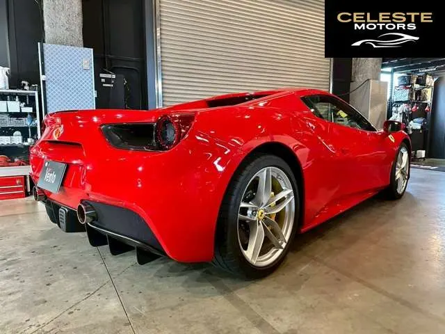 FERRARI 488 Spider 2017 — photo 2 sur 8