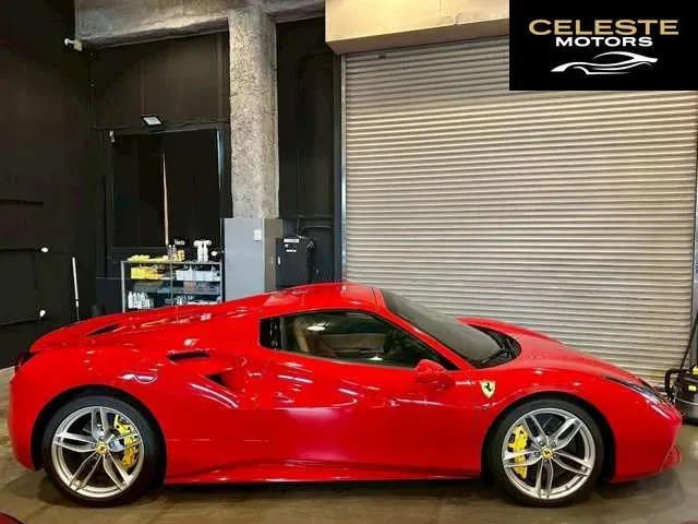 FERRARI 488 Spider 2017 — photo 4 sur 8
