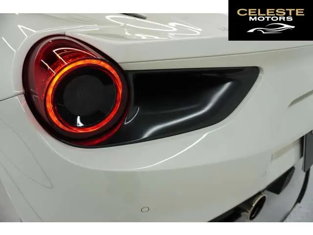 FERRARI 488 Spider 2018 — photo 8 sur 8