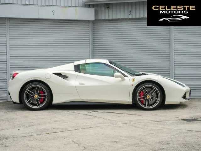 FERRARI 488 Spider 2016 — photo 7 sur 8