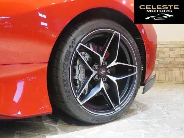 FERRARI 488 Pista Spider 2020 — photo 3 sur 8
