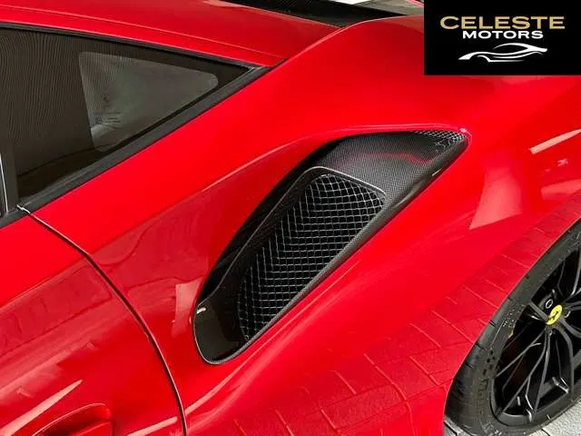 FERRARI 488 Pista 2020 — photo 6 sur 8