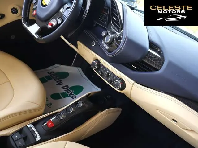 FERRARI 488 Spider 2018 — photo 3 sur 8