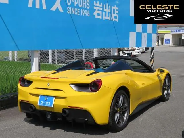 FERRARI 488 Spider 2017 — photo 3 sur 8