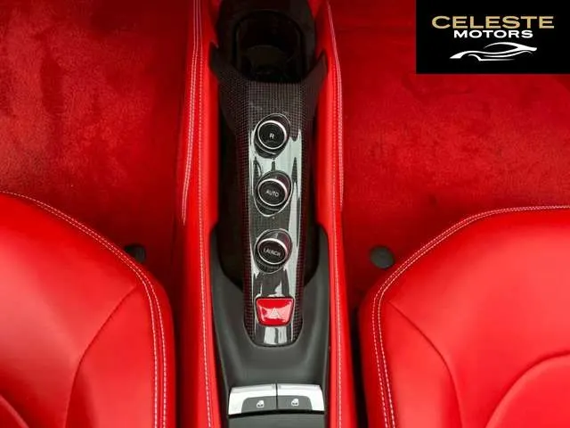 FERRARI 488 Spider 2017 — photo 8 sur 8