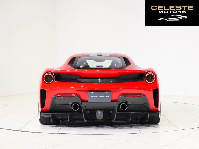 FERRARI 488 Pista 2019 — photo 4 sur 8
