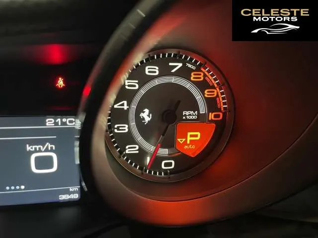 FERRARI 488 Pista Spider 2020 — photo 3 sur 8