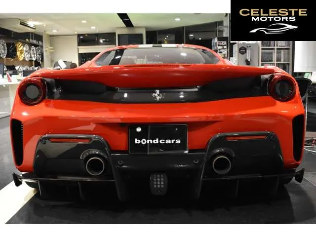 FERRARI 488 Pista 2020 — photo 7 sur 8