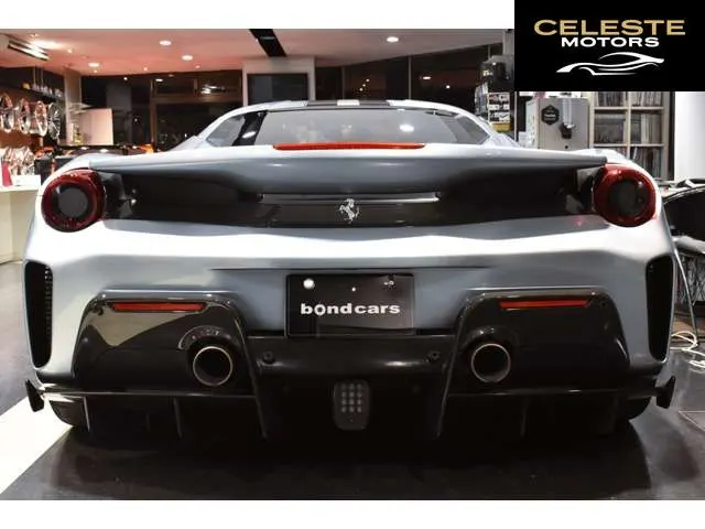 FERRARI 488 Pista 2019 — photo 7 sur 8