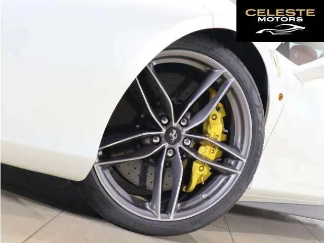 FERRARI 488 Spider 2018 — photo 3 sur 8