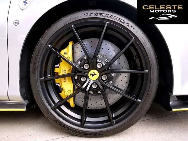 FERRARI 488 Pista 2019 — photo 3 sur 8