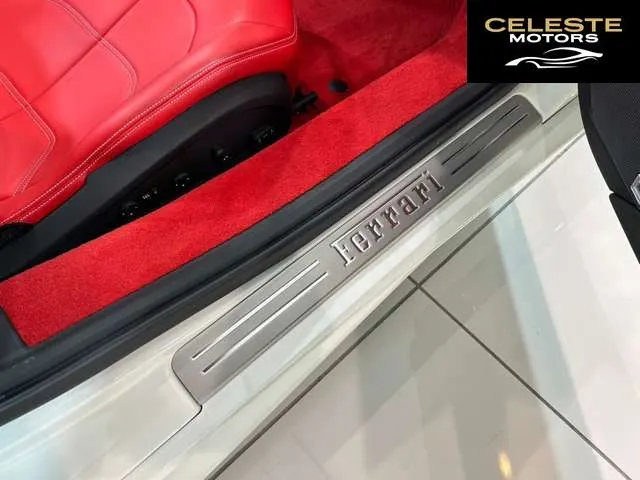 FERRARI 488 Spider 2019 — photo 2 sur 8