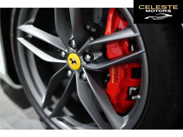 FERRARI 488 Spider 2018 — photo 4 sur 8