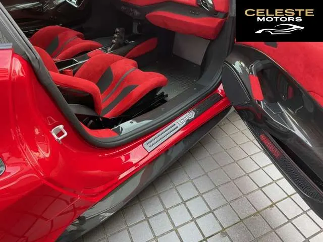 FERRARI 488 Pista 2018 — photo 6 sur 8