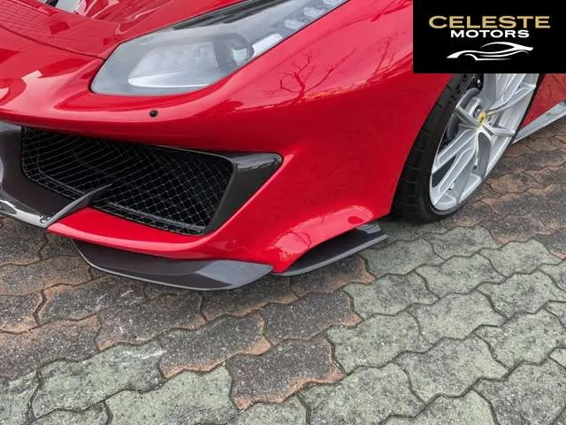 FERRARI 488 Pista 2018 — photo 8 sur 8