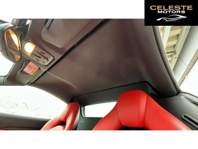 FERRARI 488 Spider 2016 — photo 6 sur 8