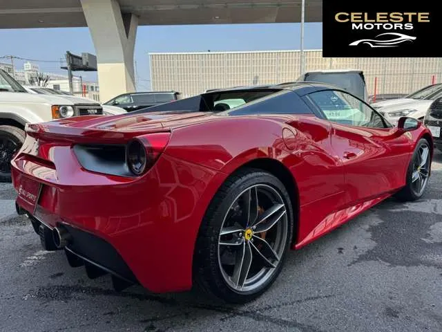 FERRARI 488 Spider 2017 — photo 6 sur 8