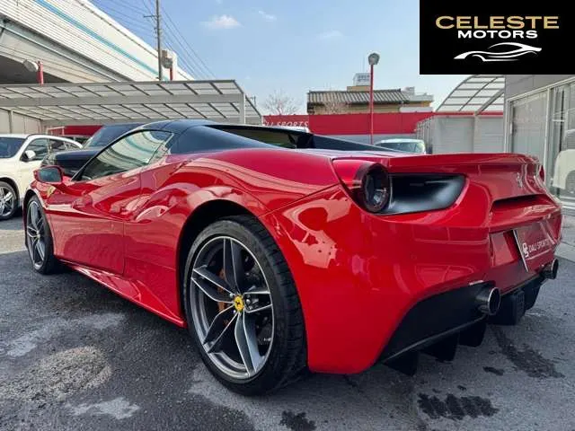 FERRARI 488 Spider 2017 — photo 7 sur 8