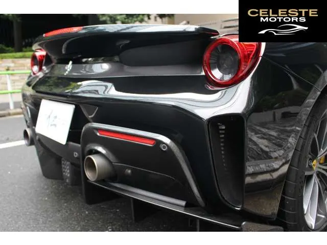 FERRARI 488 Pista 2019 — photo 3 sur 8