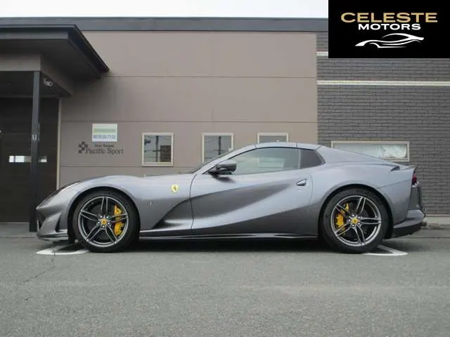 FERRARI 812GTS 2023 — photo 2 sur 8