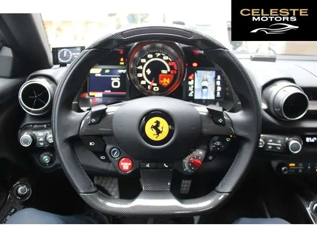 FERRARI 812GTS 2021 — photo 6 sur 8