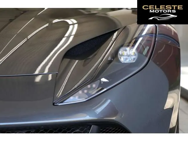 FERRARI 812GTS 2021 — photo 2 sur 8