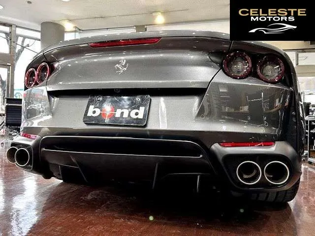 FERRARI 812GTS 2021 — photo 4 sur 8