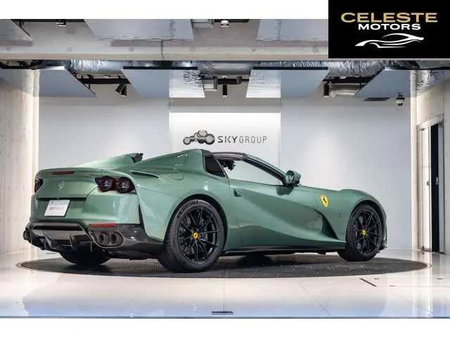 FERRARI 812GTS 2021 — photo 2 sur 8