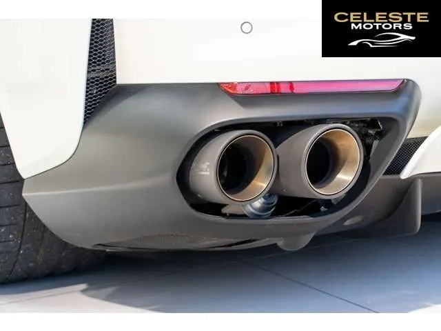 FERRARI 812 Superfast 2018 — photo 7 sur 8