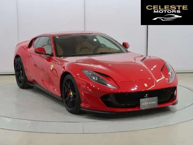 FERRARI 812 Superfast 2018 — photo 6 sur 8