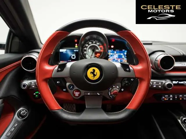 FERRARI 812 Superfast 2018 — photo 8 sur 8