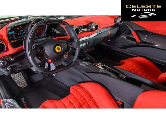 FERRARI 812コンペティツィオーネ 2023 — photo 5 sur 8