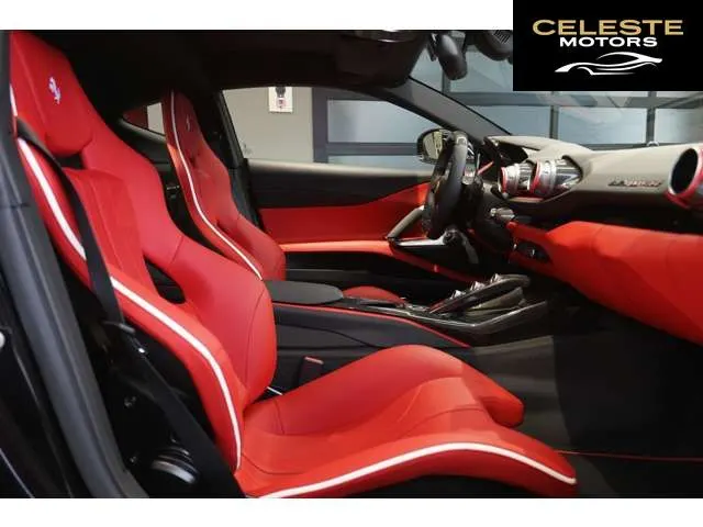 FERRARI 812 Superfast 2018 — photo 3 sur 8