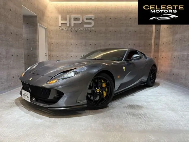 FERRARI 812 Superfast 2019 — photo 5 sur 8