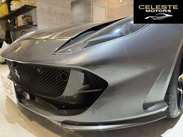 FERRARI 812 Superfast 2019 — photo 8 sur 8
