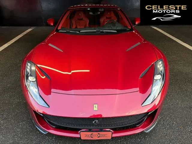 FERRARI 812 Superfast 2017 — photo 3 sur 8