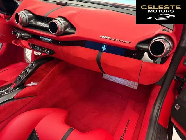 FERRARI 812 Superfast 2018 — photo 1 sur 8