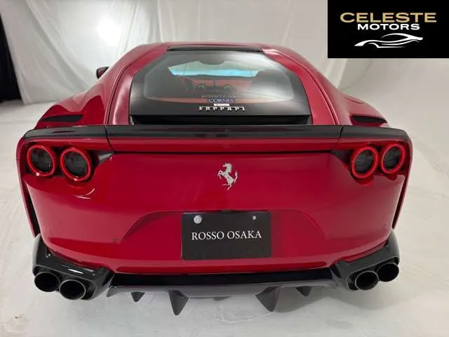 FERRARI 812 Superfast 2018 — photo 7 sur 8