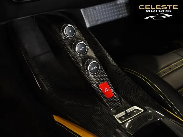 FERRARI 812 Superfast 2019 — photo 8 sur 8