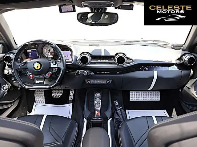 FERRARI 812 Superfast 2018 — photo 5 sur 8