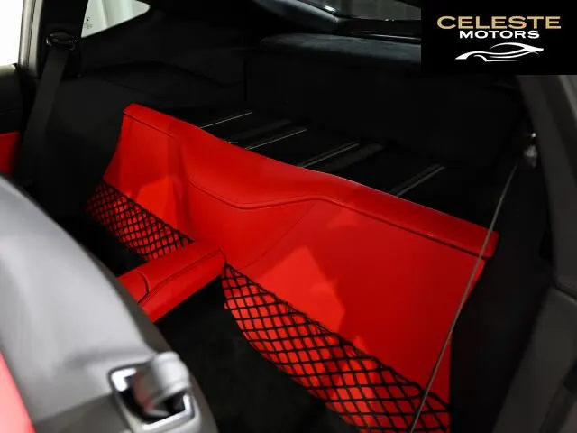 FERRARI 812 Superfast 2019 — photo 8 sur 8
