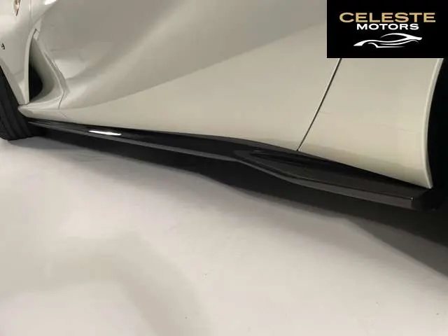 FERRARI 812 Superfast 2019 — photo 4 sur 8