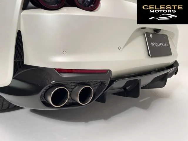 FERRARI 812 Superfast 2019 — photo 7 sur 8