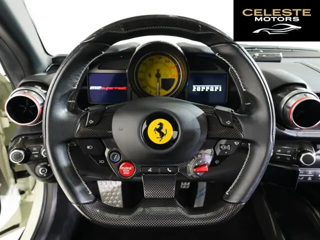 FERRARI 812 Superfast 2020 — photo 6 sur 8
