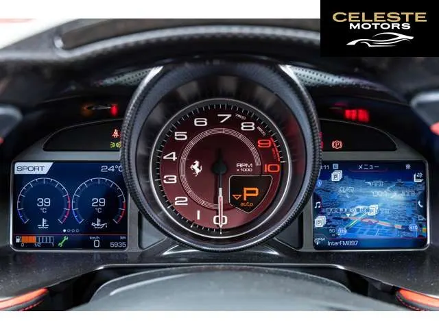 FERRARI 812 Superfast 2018 — photo 7 sur 8
