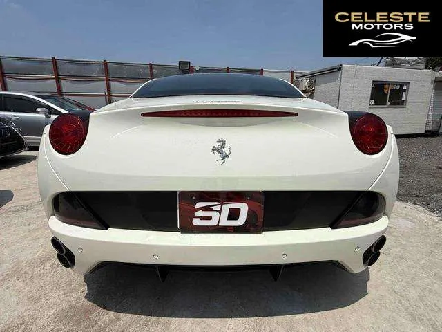 FERRARI California — photo 2 sur 8