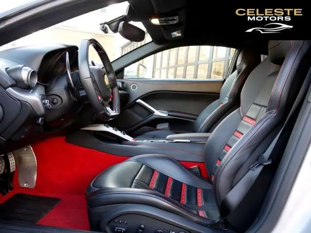 FERRARI F12 Berlinetta 2014 — photo 4 sur 7