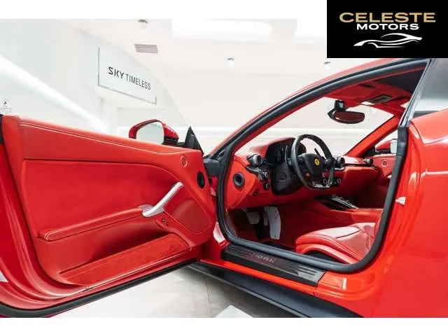 FERRARI F12 Berlinetta 2013 — photo 7 sur 8
