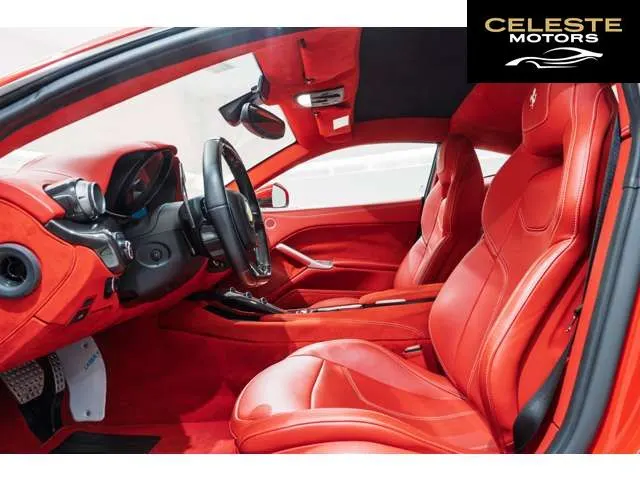 FERRARI F12 Berlinetta 2013 — photo 8 sur 8